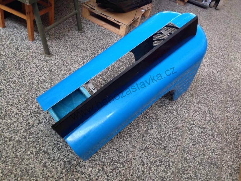 Kapotování motoru laminát - Zetor 2011