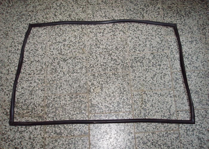 Těsnění čelního skla, SK Prešov - Zetor URI