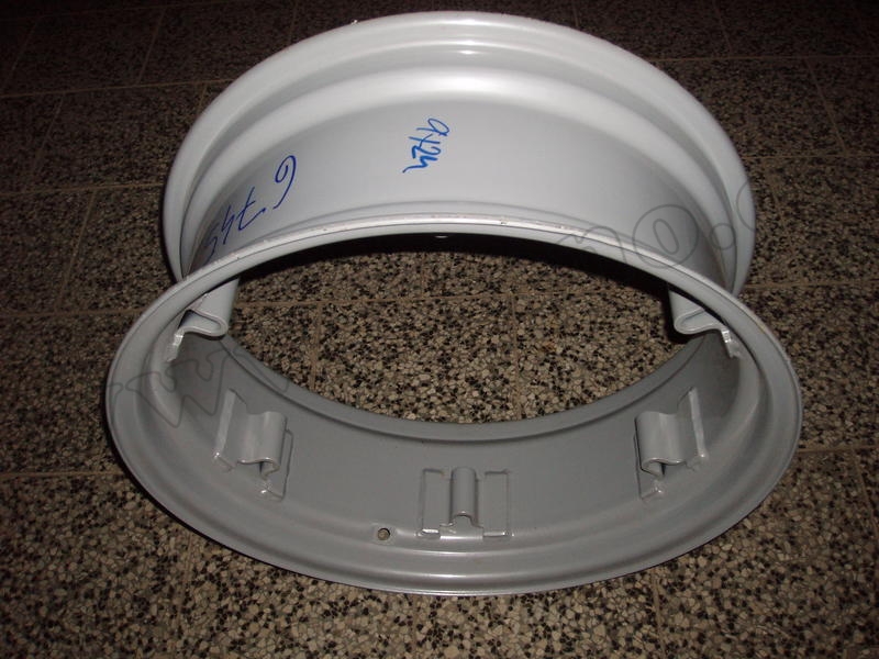Ráfek W12x24 s patkami - Zetor