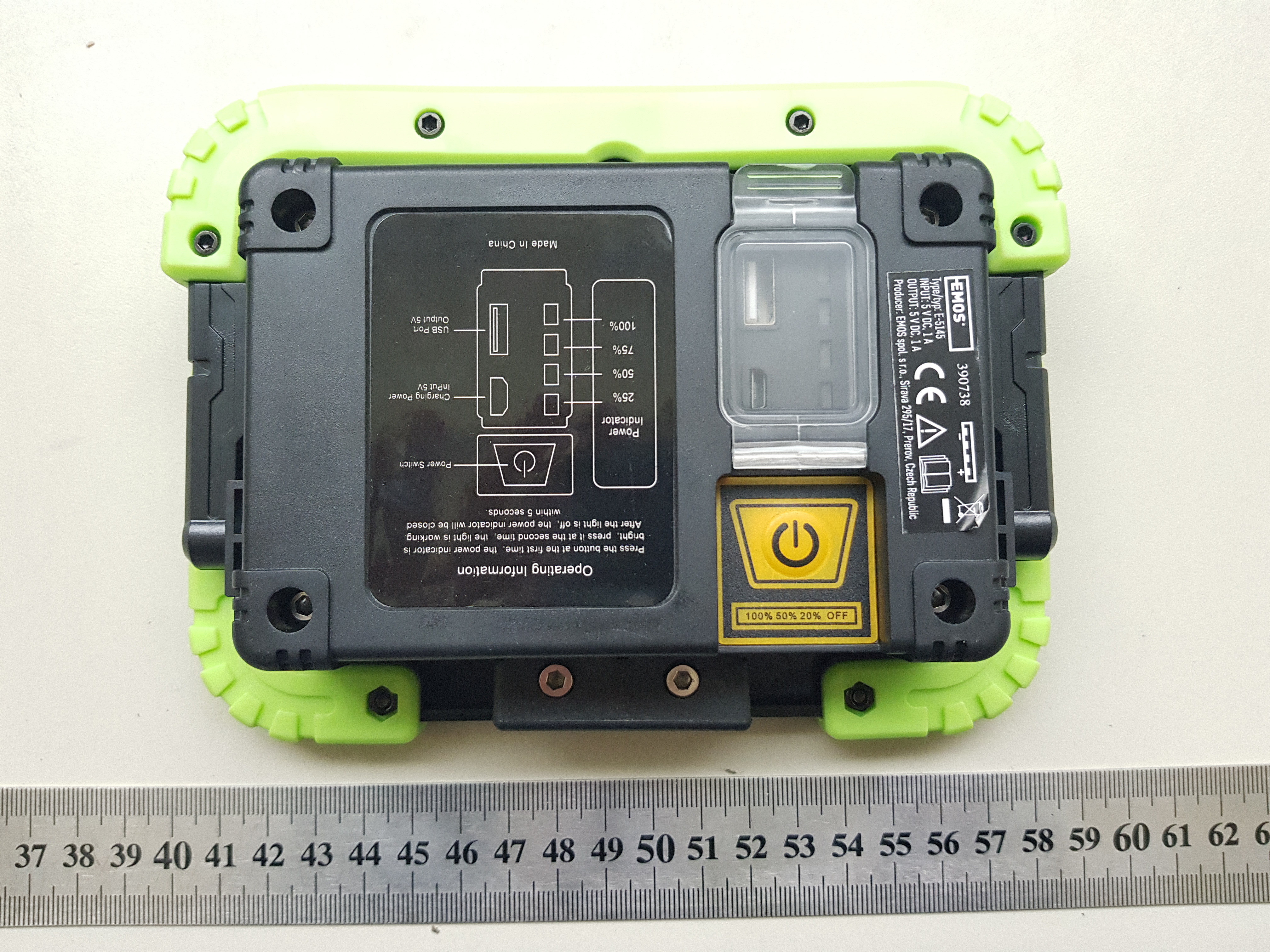 Nabíjecí reflektor LED (P4533 + COB LED) se stativem 
