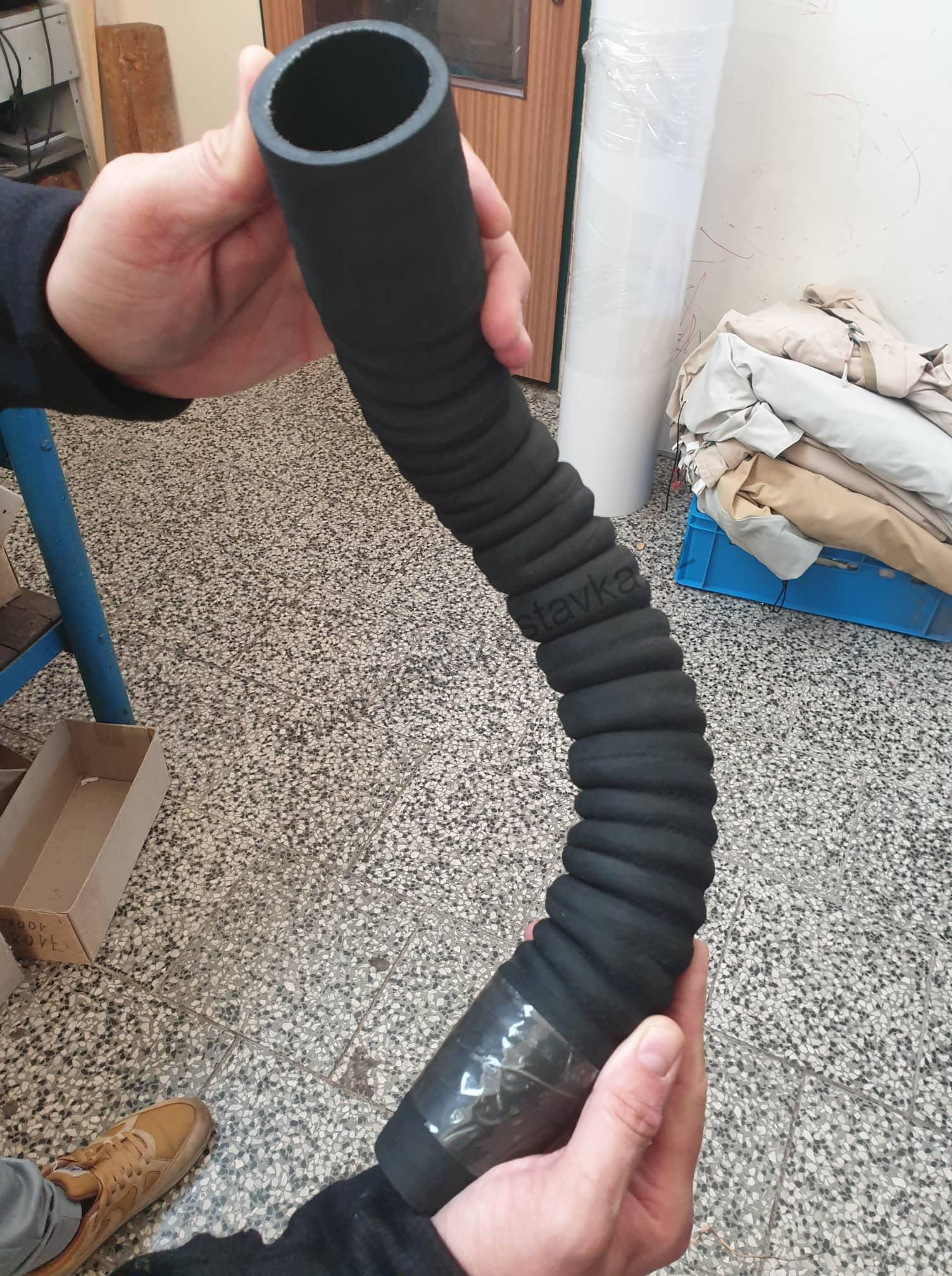 Hadice chladiče vody 63,5/500 SUPERFLEX - GRANIT