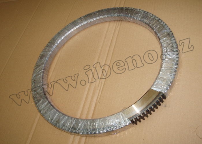 Věnec setrvačníku - Zetor URI