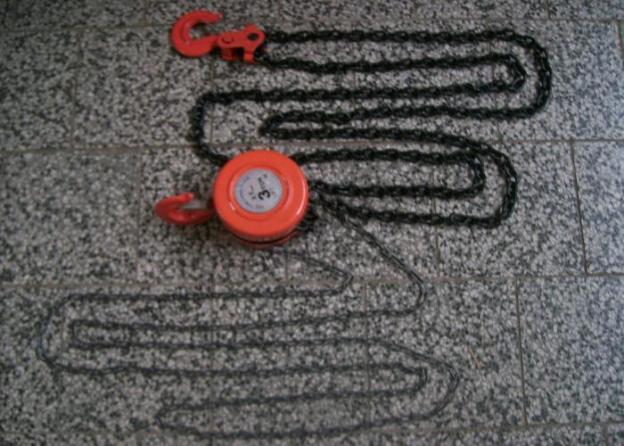 Řetězový zvedák 1t