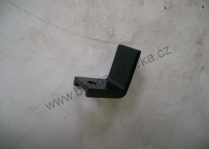 Příchytka 2 - Zetor URIII