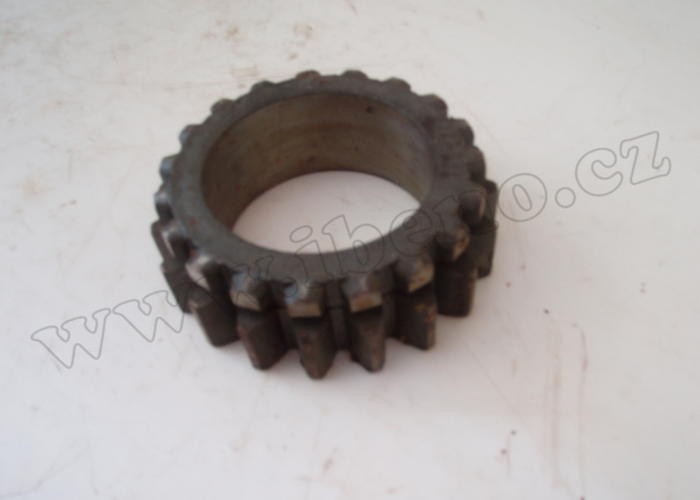 Kolo 4. rychlosti - Zetor URI