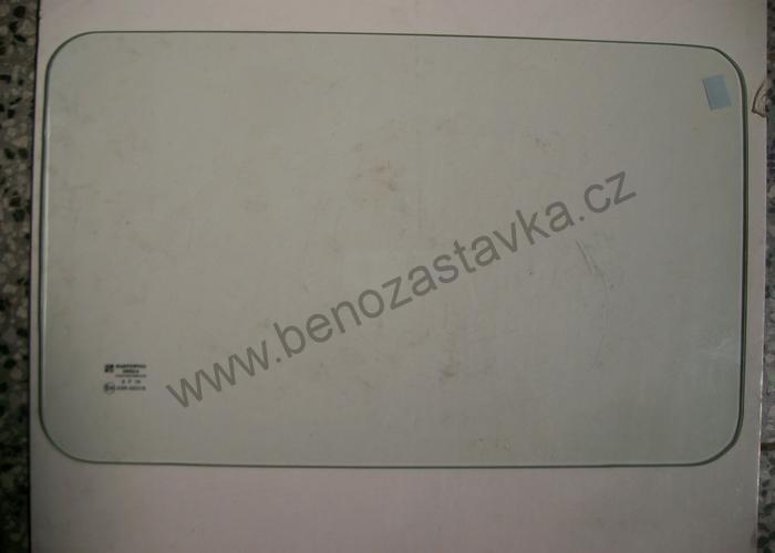 Sklo zadní spodní - Zetor URI