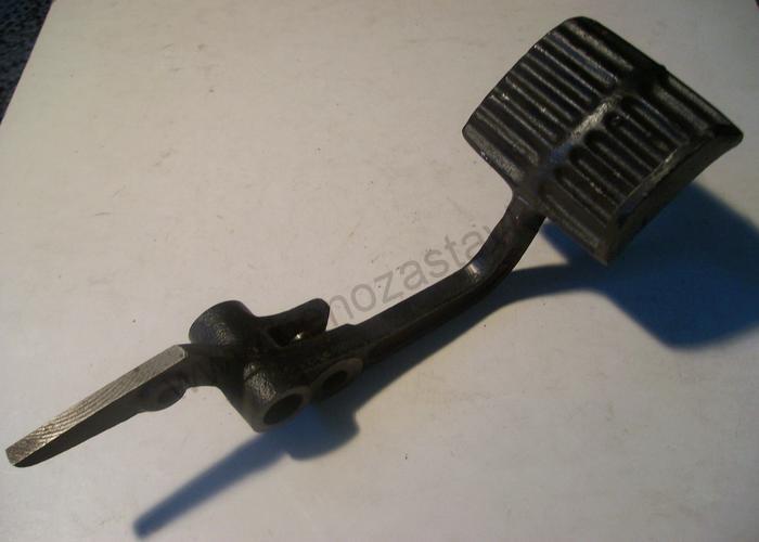 Pedál spojky - Zetor URI