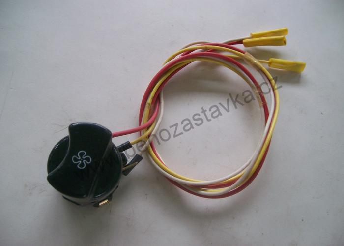 Přepínač ventilátoru topení - Zetor