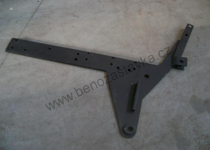 Nosič závěsu levý úplný - Zetor URIII