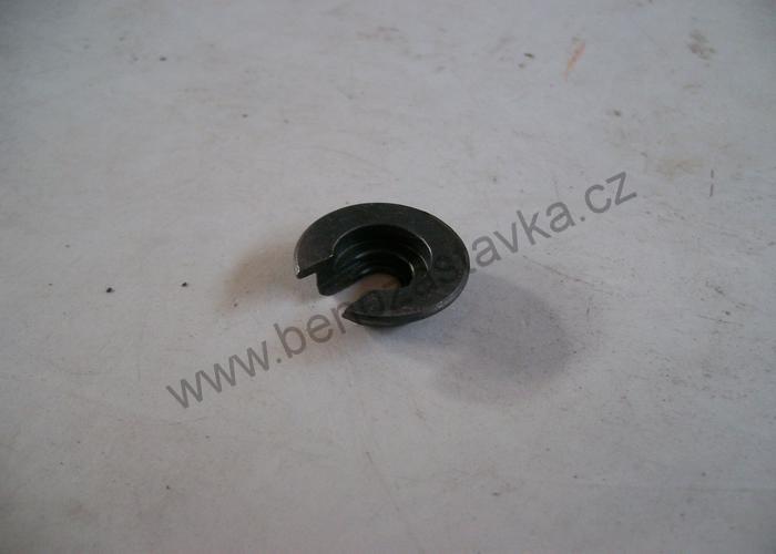 Dolní miska pružiny - Zetor