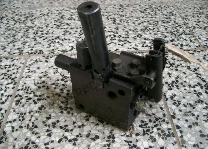 Rozváděč - Zetor URII