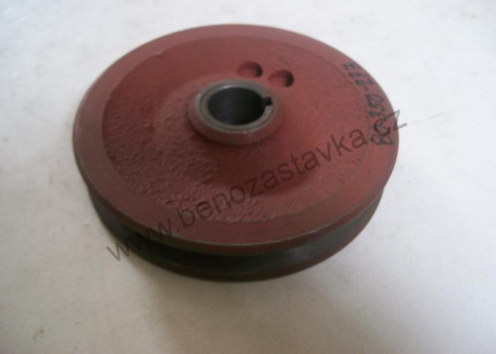 Řemenice alternátoru - Zetor URII