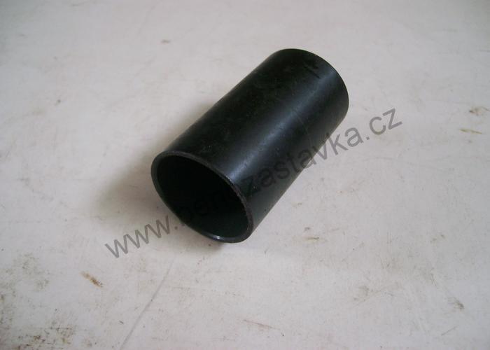 Distanční pouzdro - Zetor URII