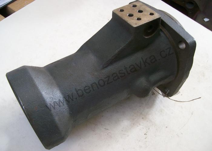 Těleso spojky, přední víko - Zetor URII