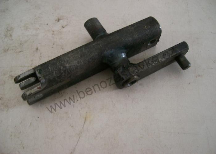 Páka úplná - Zetor URII