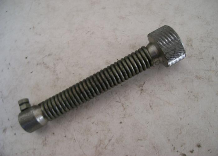 Ovládací šroub - Zetor URII