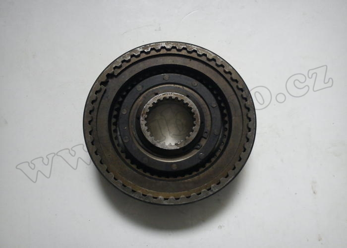 Úplný buben brzdy s pístem a lamelou - Zetor URII 