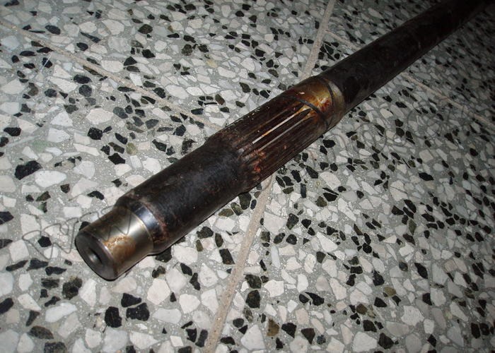 Vývodový hřídel úplný - Zetor URI