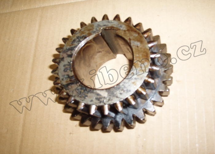 Kolo 1. a 2. rychlosti - Zetor 3011