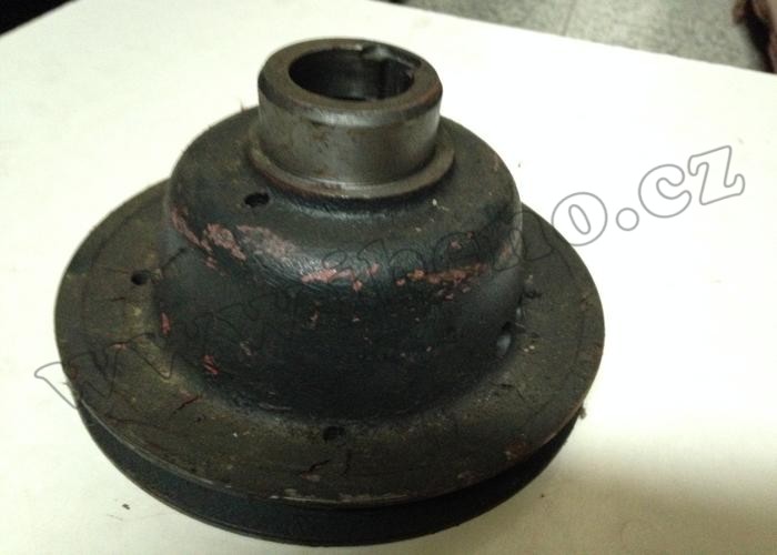 Řemenice motoru - Zetor URI