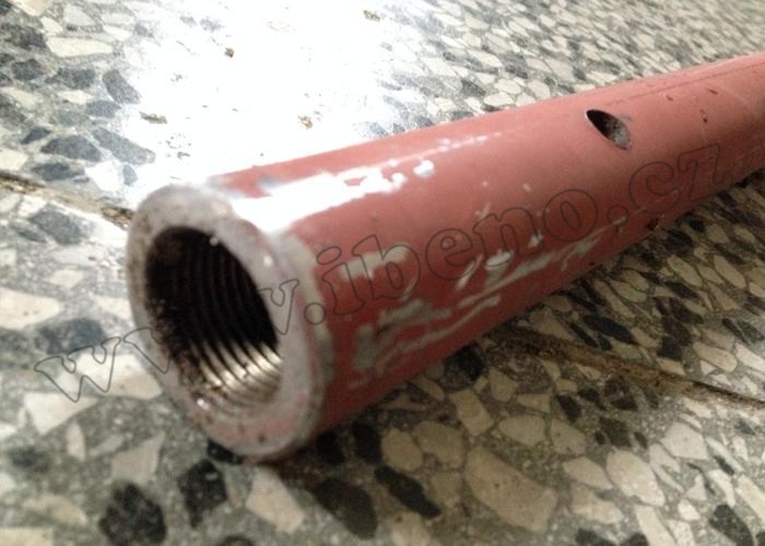 Spojovací tyč - URI