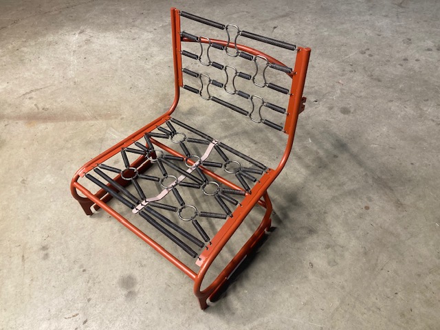 Sedačka úplná pružinová (bez polštářů), sedadlo - Zetor 25