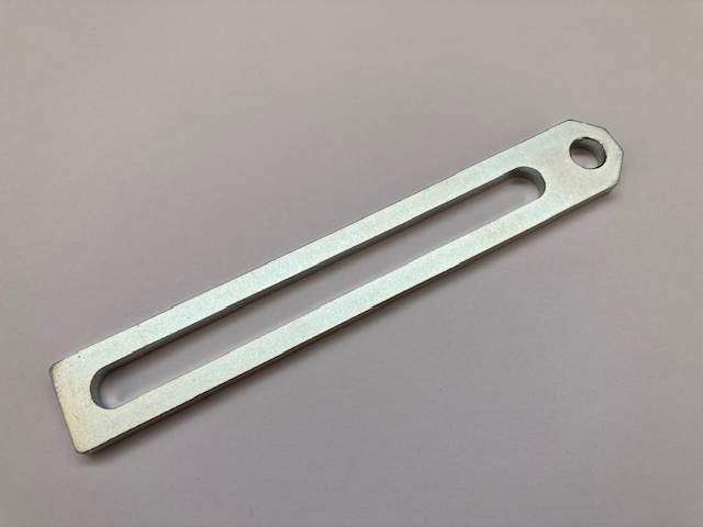 Vzpěra, vodící lišta dynama - Zetor Super 50