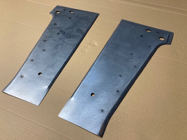 Bočnice na renovaci přední masky - pár - Zetor 25 A/K/N