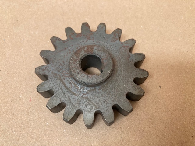 Ozubené kolo náhonu čerpadla hydrauliky - Zetor 25 A/K