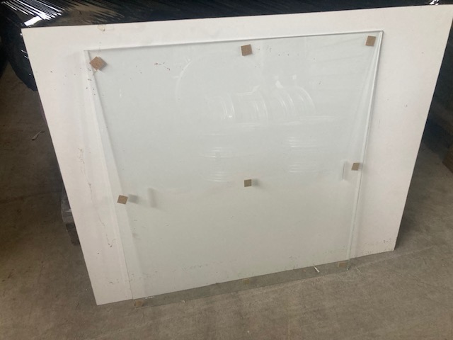 Boční sklo rovné levé/pravé - Zetor 25 A/K