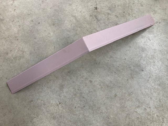 Pravý lem blatníku - Zetor 25 A/K