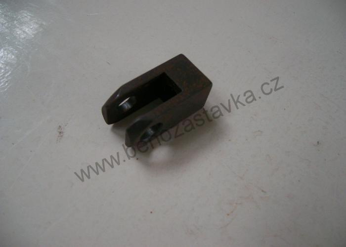 Vidlice k regulační tyči - Zetor URII