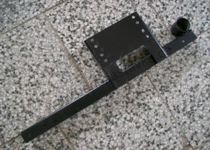 Příčka - Zetor URIII