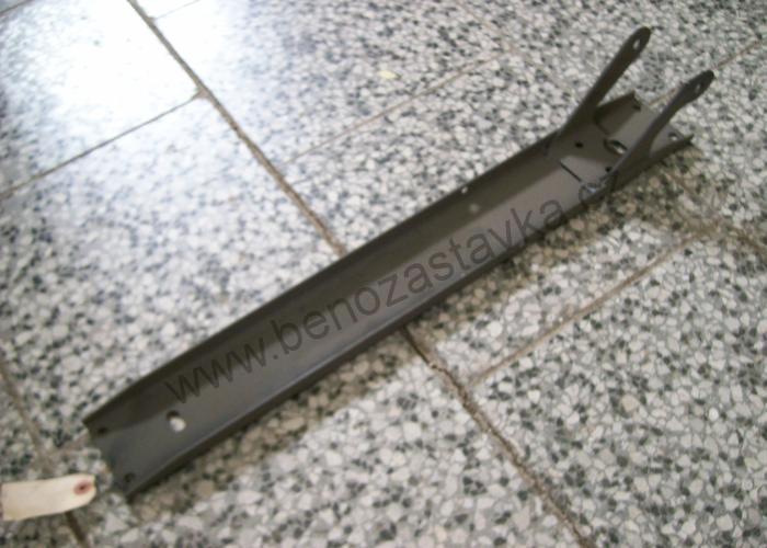 Zadní příčka úplná - Zetor URIII