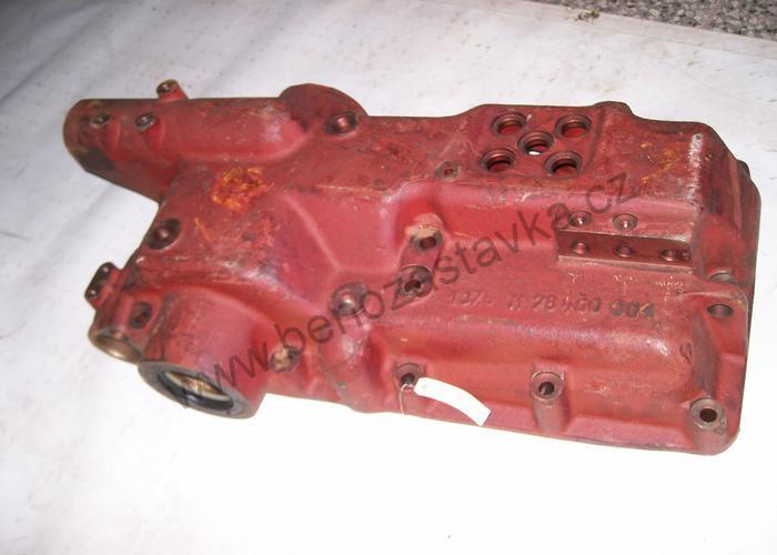 Víko hydrauliky - Zetor URIII