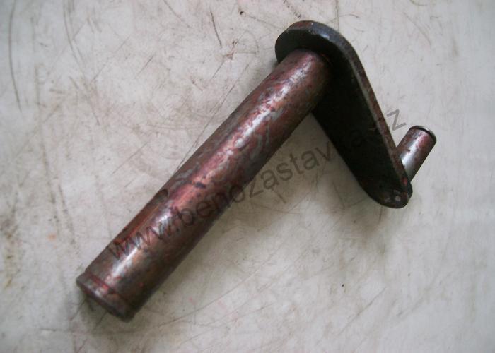 Hlavní páka - Zetor URIII