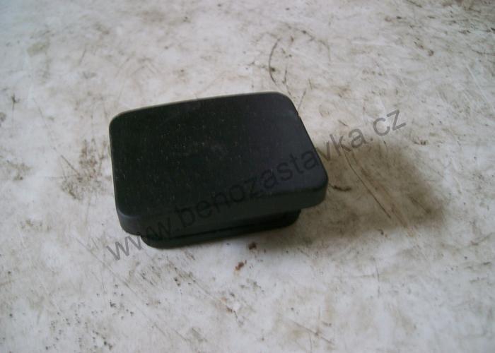 Zátka - Zetor URIII