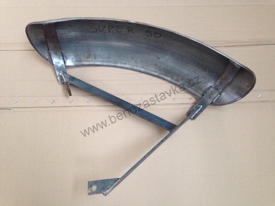 Levý přední plášť blatníku s držákem - Zetor Super 50