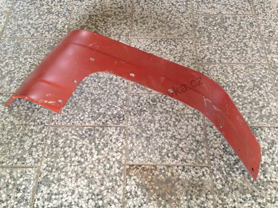 Pravý přední blatník - Zetor URII