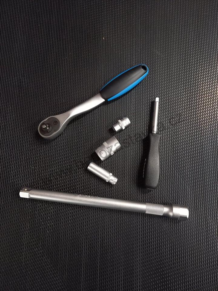 Modul s nářadím - 1/2" + 1/4" + 3/8" - 85 kusů - CONDOR