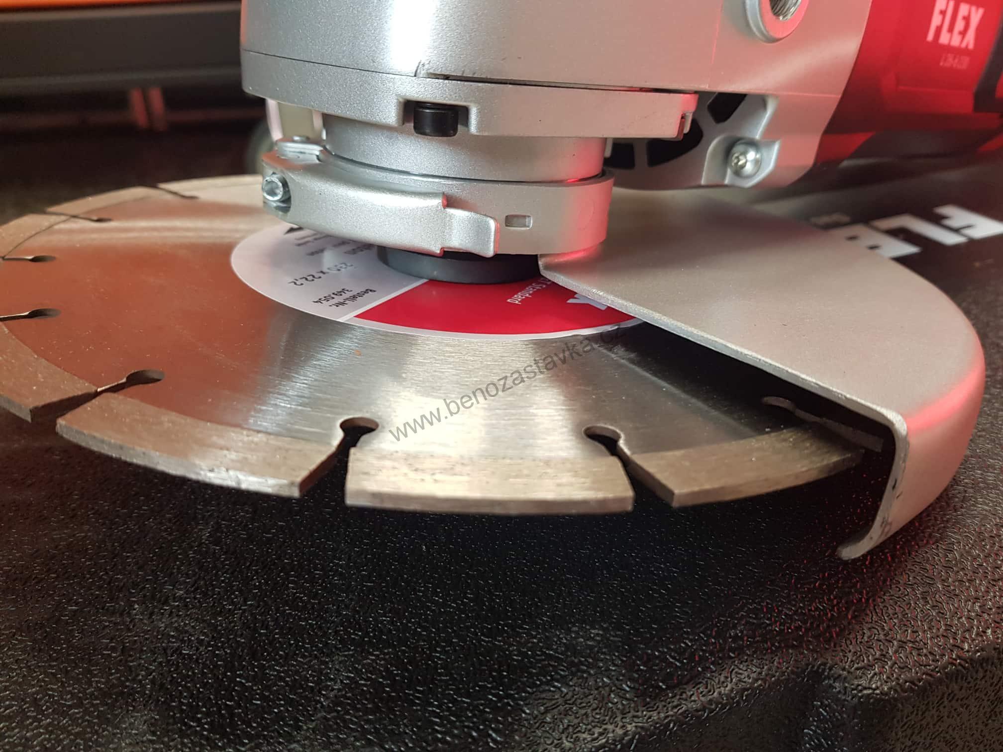 Flex úhlová bruska 2600 W, 230mm -  T-REX + Quick matice + DIA kotouč