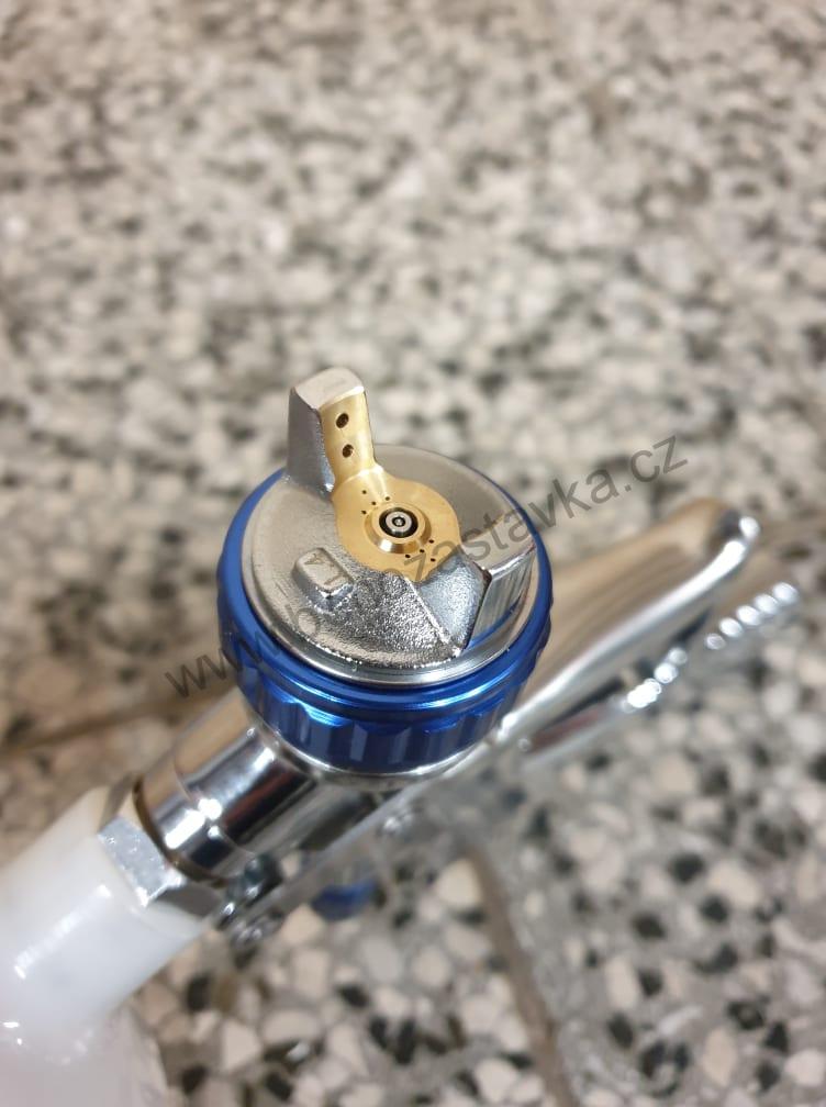 FERVI Vzduchová stříkací pistole pro gravitační plnění