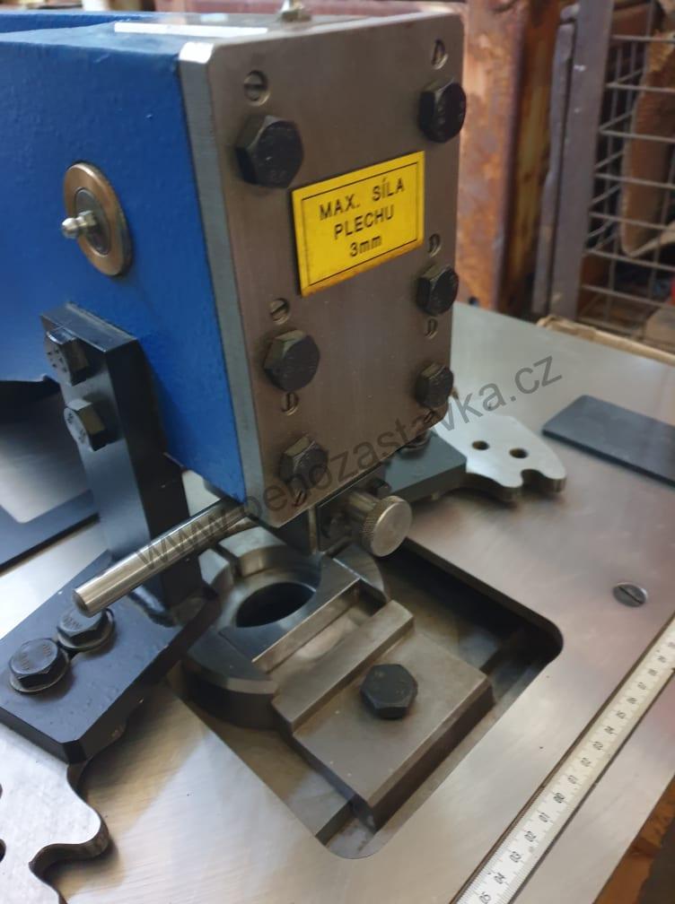 Ruční děrovací lis NDJ