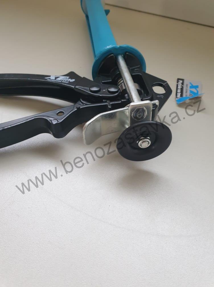 Pistole na tmel a chemické malty 300ml XTline