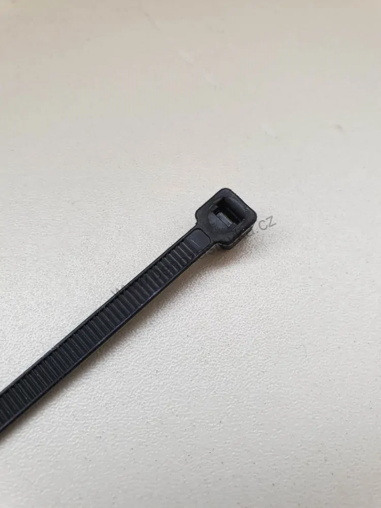 Pásky stahovací 400x4,8mm 100ks