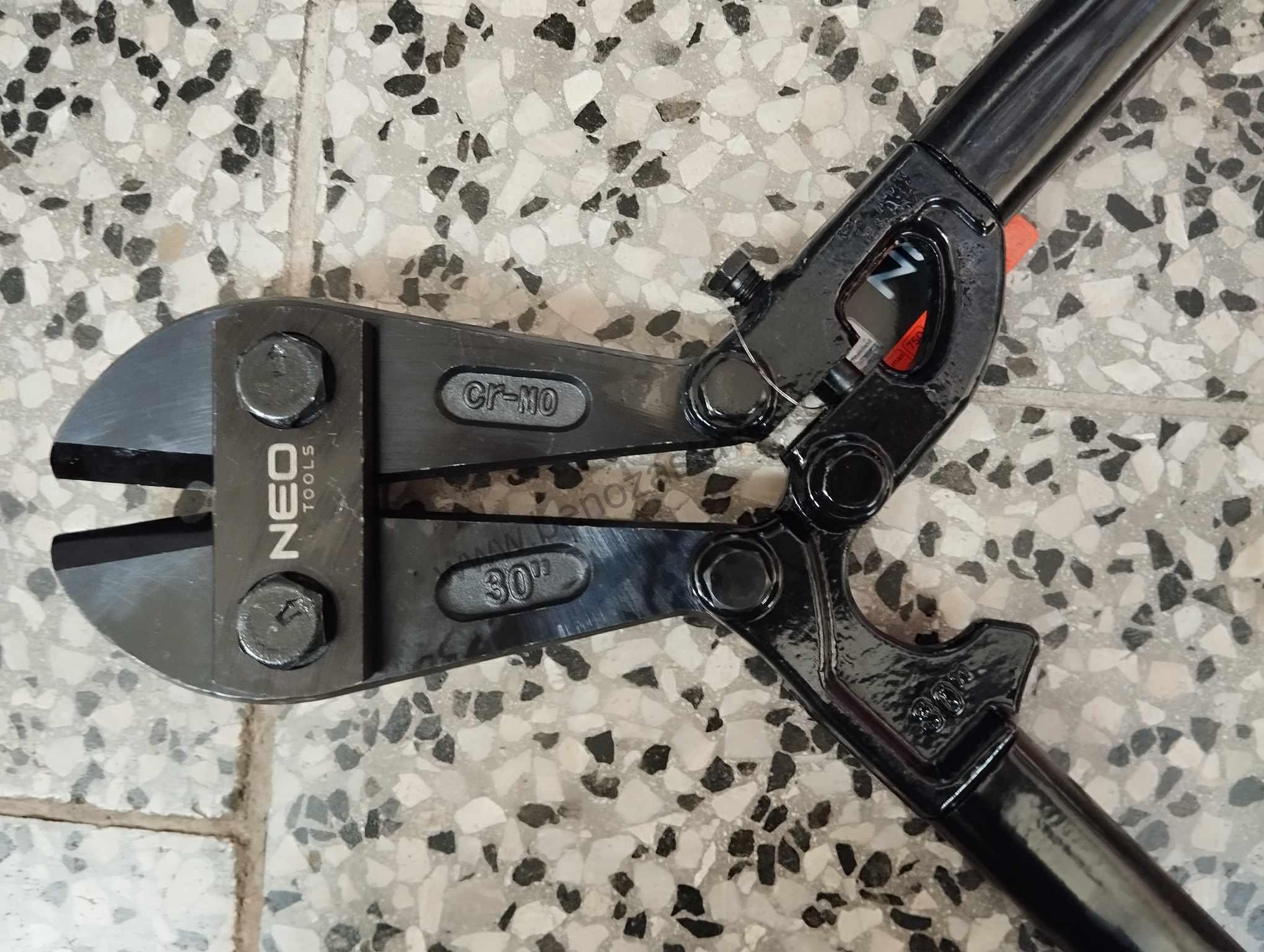 Kleště štípací 750m