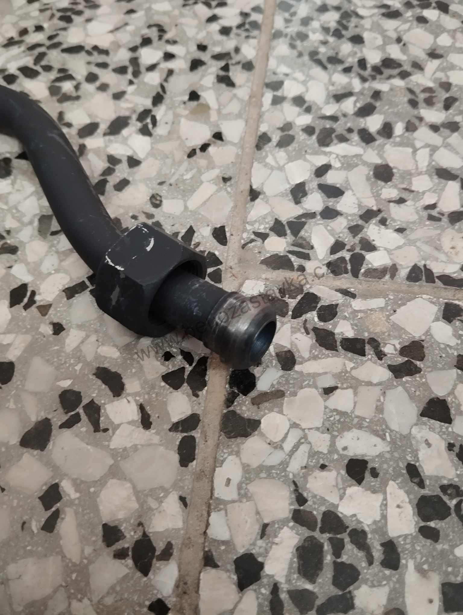 Trubka I. M22x1,5 - Zetor URI