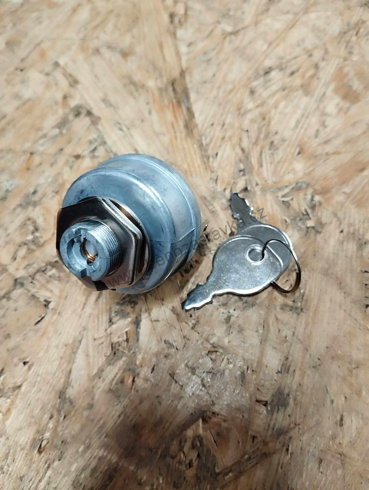 Spínací skříňka dvoupolohová, 2 klíče