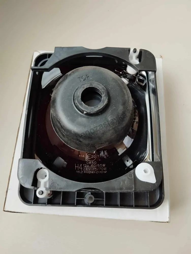 Hlavní světlomet GRANIT