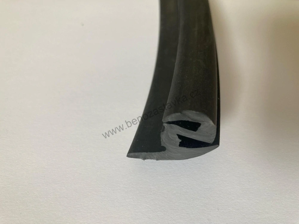 Těsnění skla metráž - Zetor URI